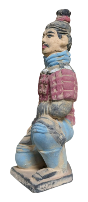 Estatua antigua colorida de arquero arrodillado de terracota 13 cm
